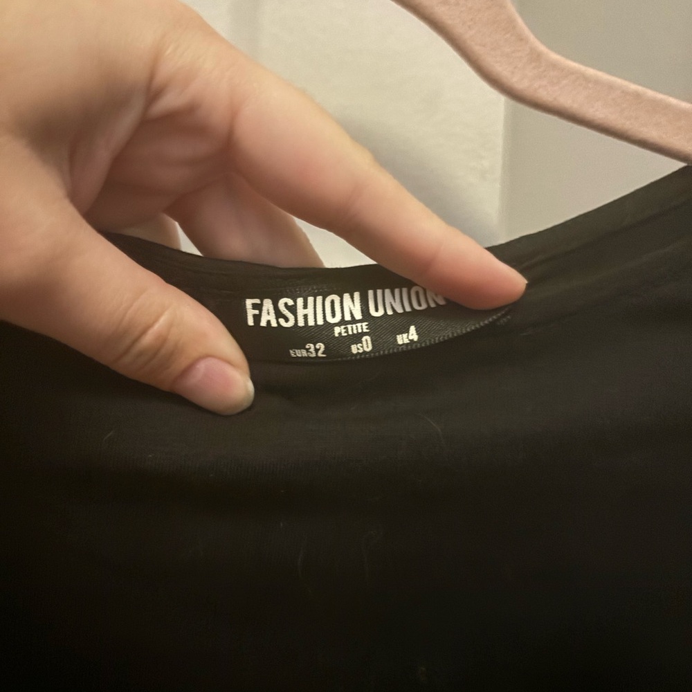 NWT Fashion Union Tie Knot Crop Top - Picture 4 of 5